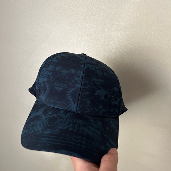 Buff hat - Picture 2 of 8